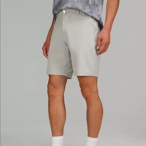 Lululemon Men’s Commission Slim Fit Chino Short 9” - Size 34